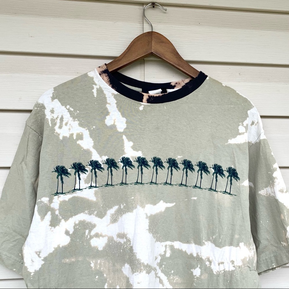 Vintage 90’s Palm Tree Bleach Dyed Tee USA Large (N)